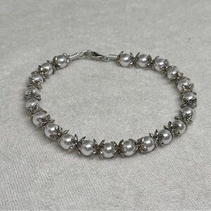 Sophisticated Silver and White Pearl Bracelet